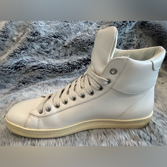TOM FORD HIGH TOP SNEAKERS, WORN ONCE- LIKE NEW CONDITION. EYE CATCHING SHOES!! - Picture 4 of 16